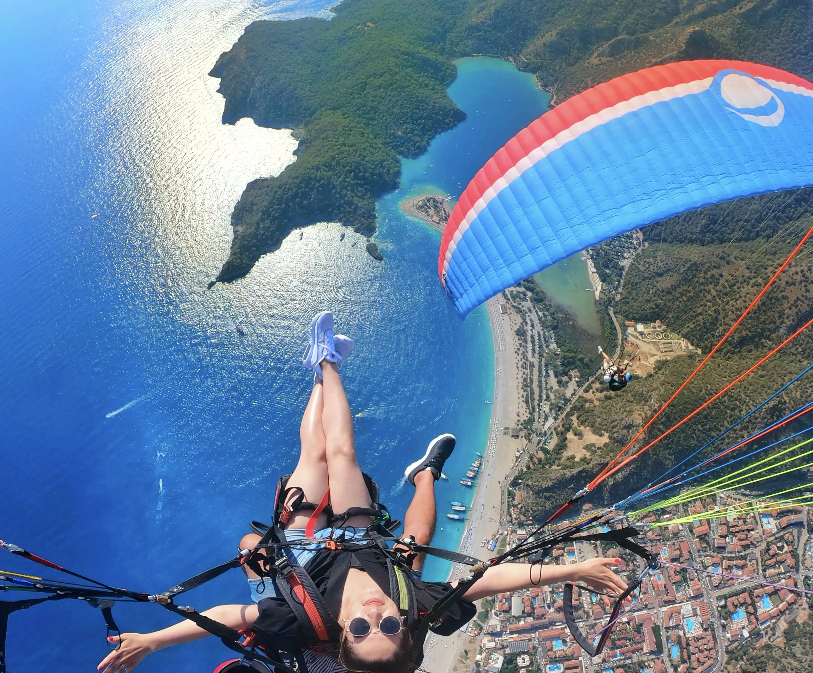 Fethiye yamaç paraşütü uçuşunda pilot ve yolcu - Fethiye aktivite görseli