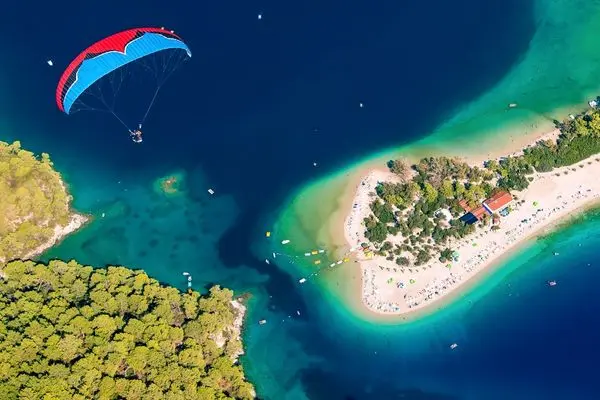 Fethiye Ölüdeniz Babadağ yamaç paraşütü uçuşu